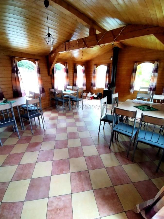 Penzion Nikol Šumperk Εξωτερικό φωτογραφία